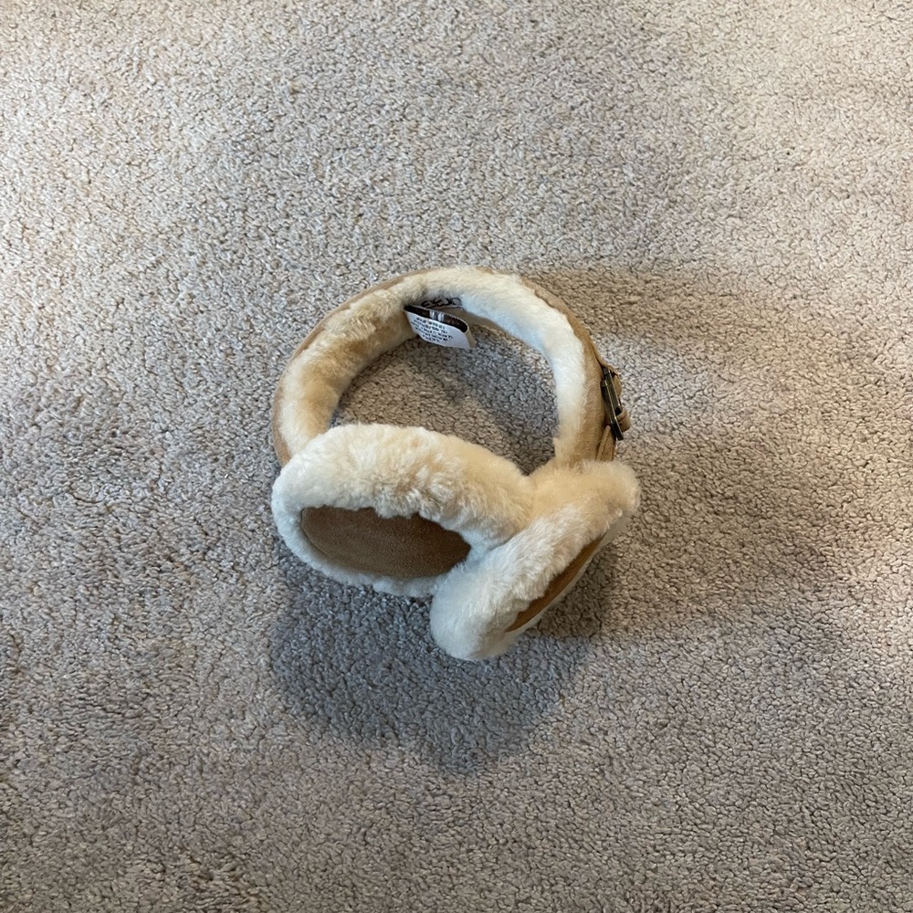 Ugg earmuffs